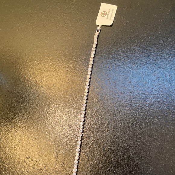 Cubic zirconia tennis bracelet - Picture 3 of 4